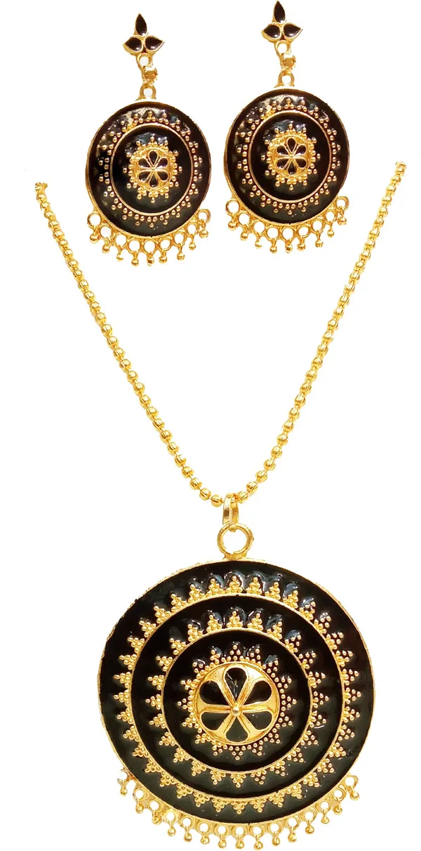 Assamese_Traditional_Gold_Plated_Black_Colour_Japi_Chain_Jewellery_Set_For_Women